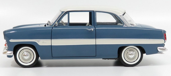 Revell Ford Taunus 12 M 1959 DieCast Model (10430)